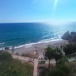 https://apartamento-frigiliana.es-andalucia.com